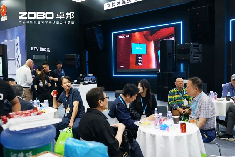 16人潮涌动，新品闪耀!ZOBO草莓视频软件免费下载广州展首日引爆行业焦点