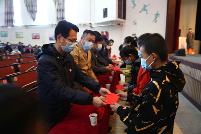 公益|ZOBO草莓视频软件免费下载董事长赴内蒙古林西县开展对口帮扶工作