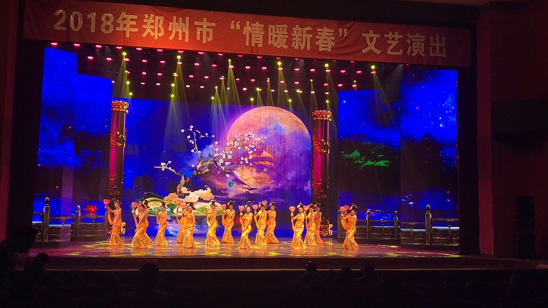 舞台草莓视频污版在线观看如何提升舞台层次